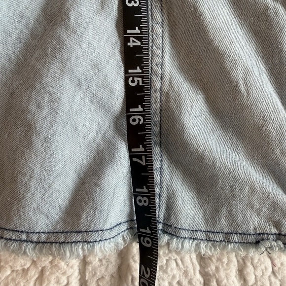 Free People Women's Denim Jacket Light Blue Hooded Raw Hem Cropped Boho XS - Picture 12 of 12